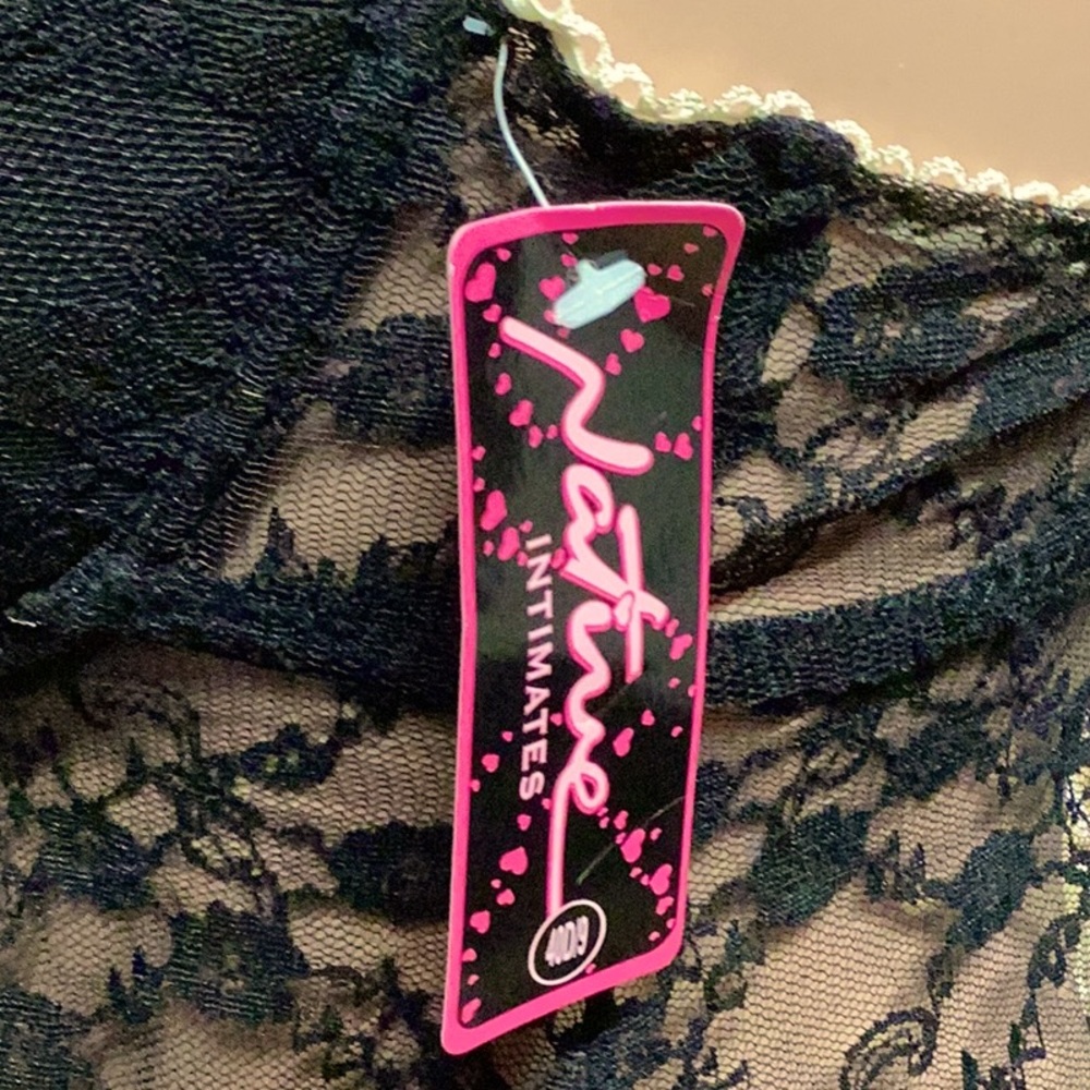 NATIVE INTIMATES. NWT. - Picture 9 of 10